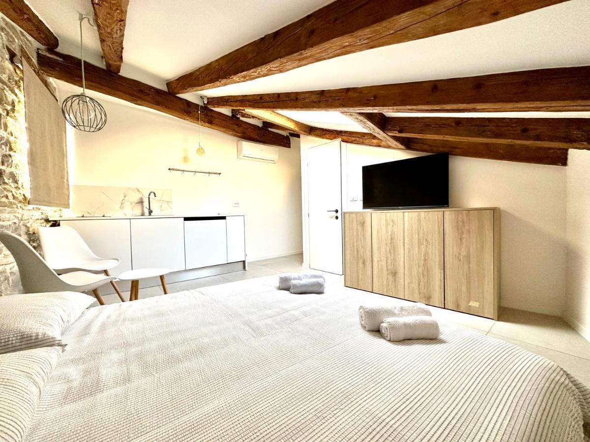 Damir Skomina Apartments Koper Exterior foto