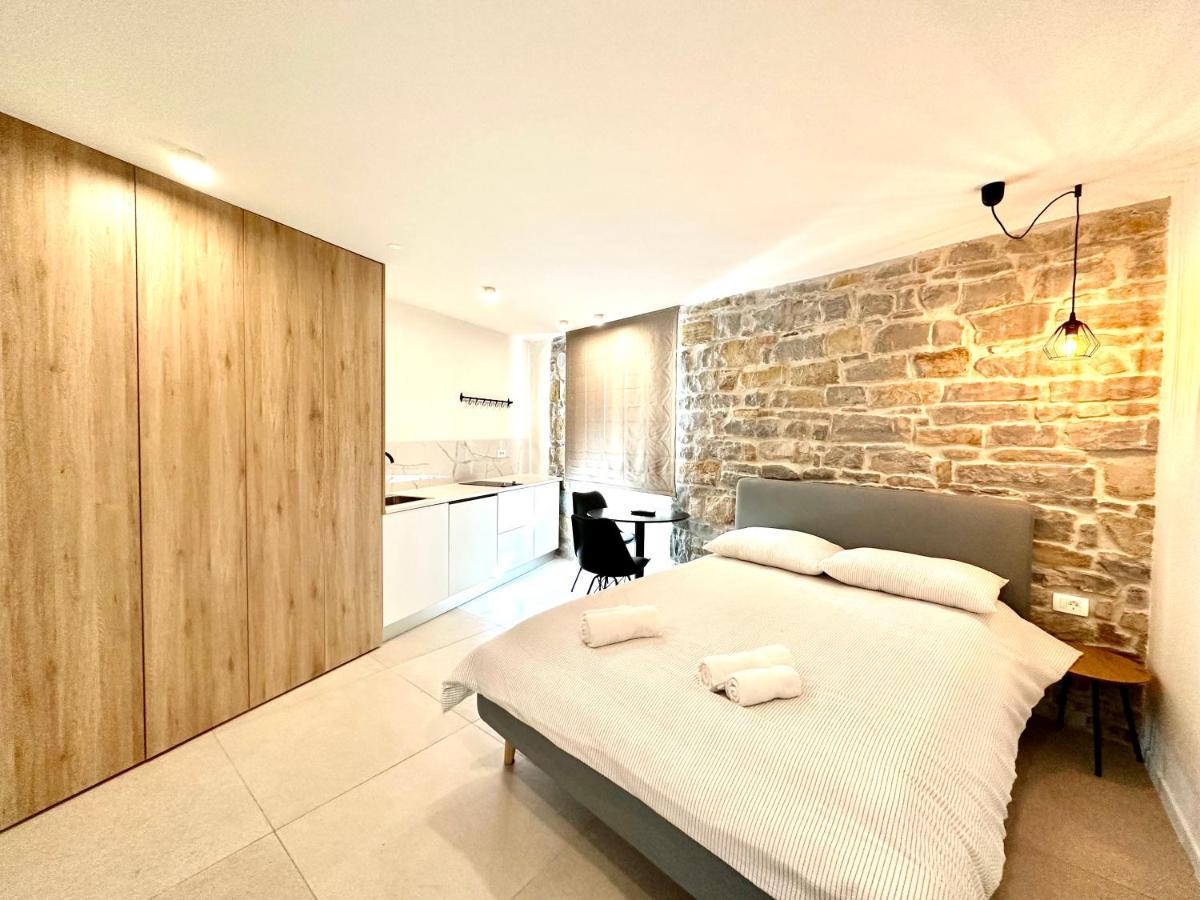 Damir Skomina Apartments Koper Exterior foto
