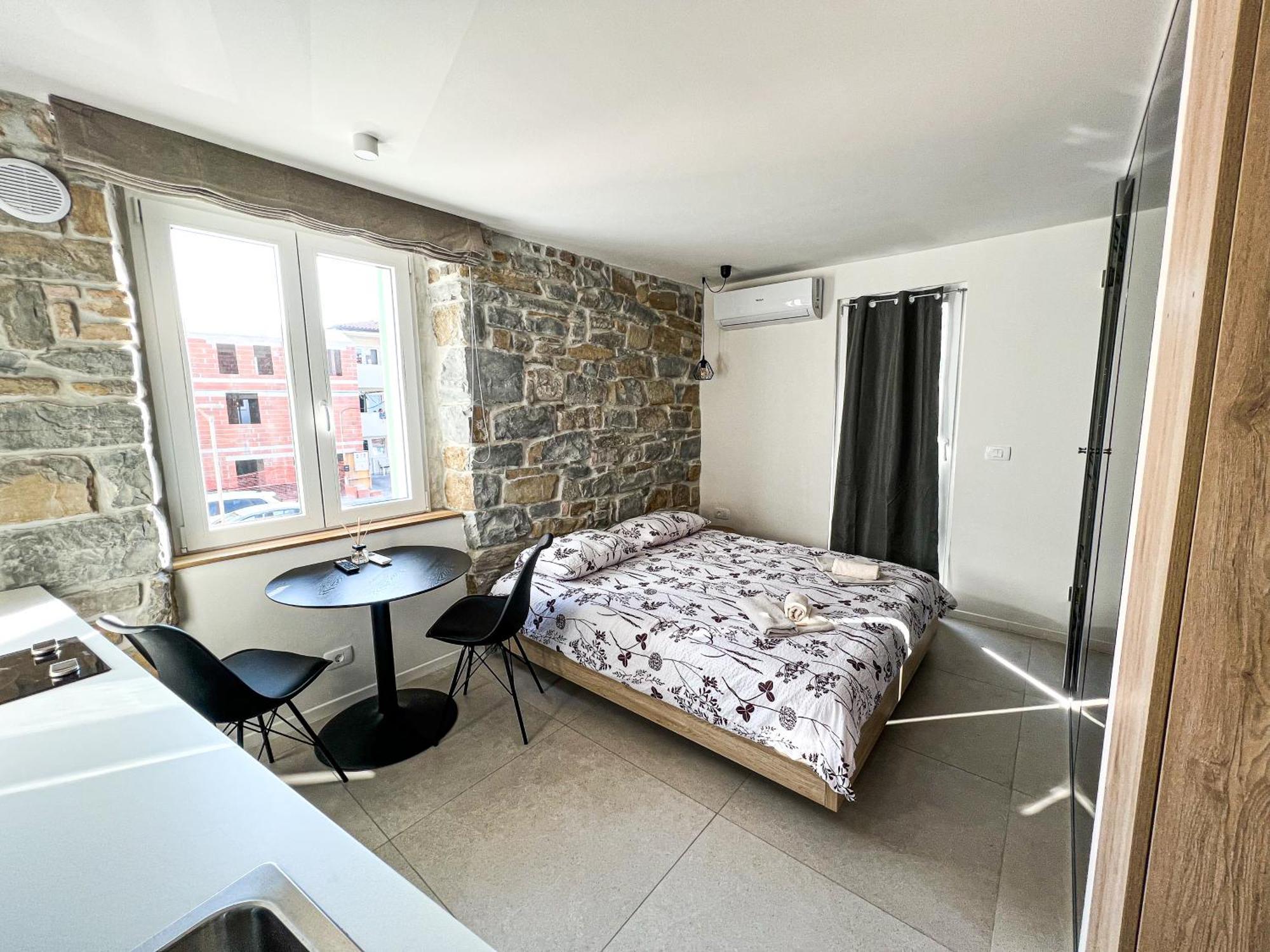 Damir Skomina Apartments Koper Exterior foto